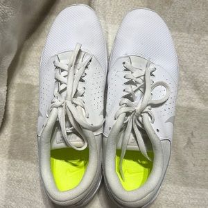 Size 9 Nike cheer shoes